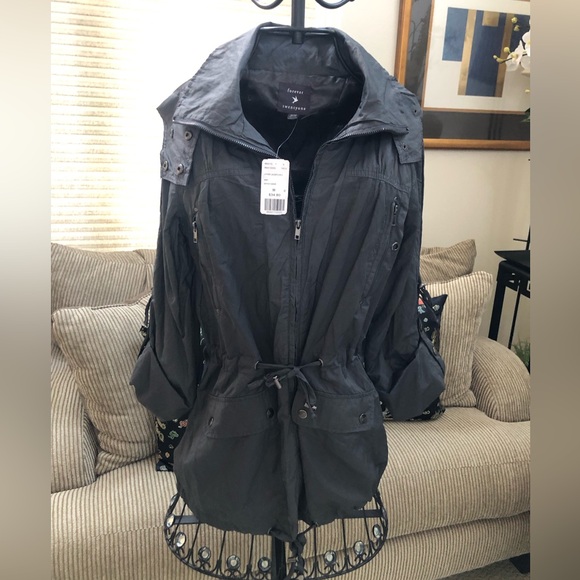 🧥 Black Anorak Detachable Hooded Jacket. - Picture 3 of 9